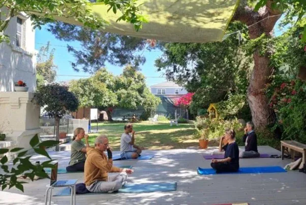Sivananda Yoga Vedanta Center, Los Angeles