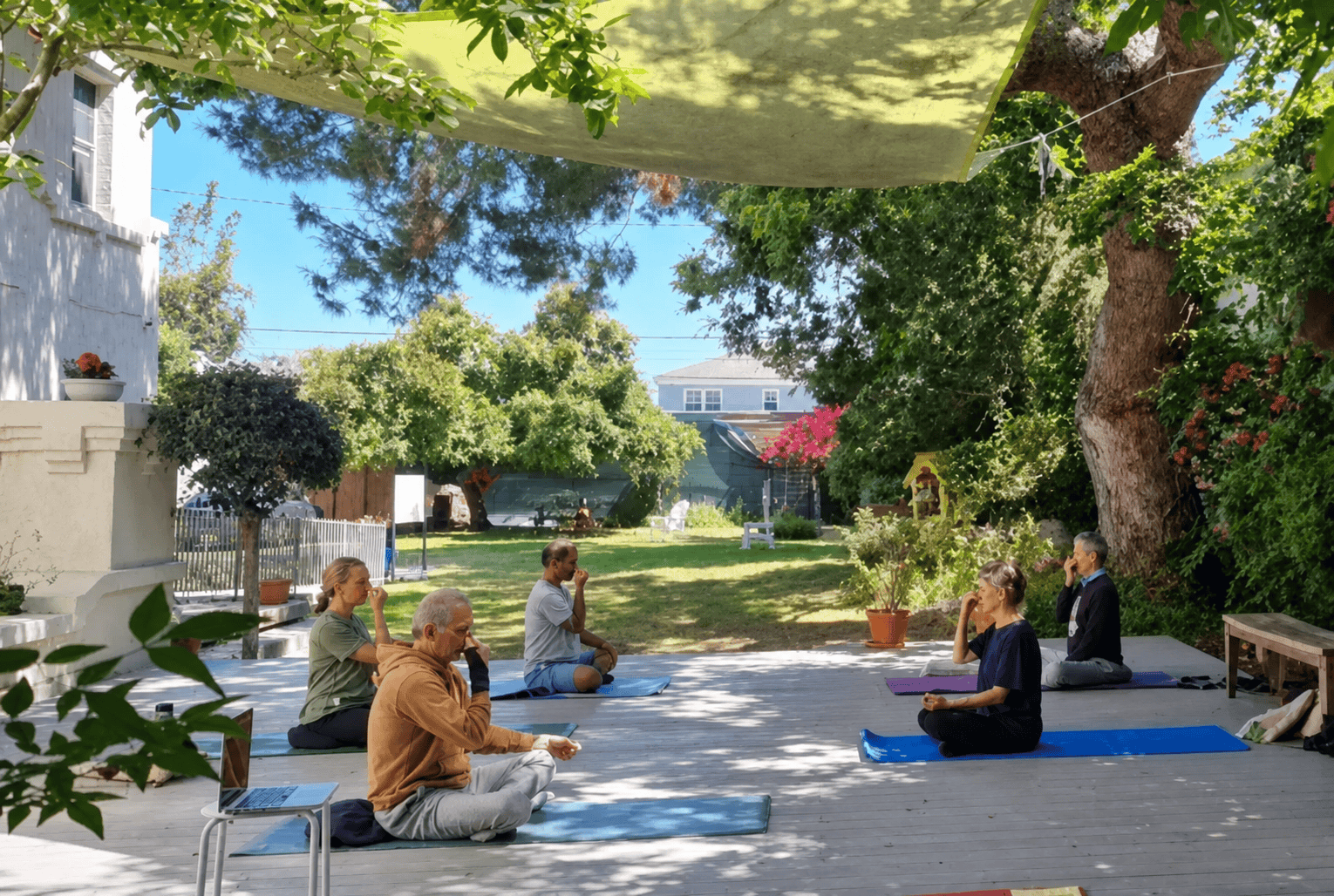 Sivananda Yoga Vedanta Center, Los Angeles