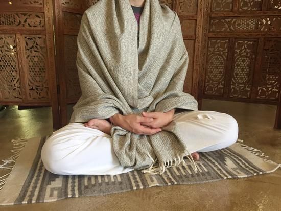 Yogikuti Iyengar Cotton Yoga Blanket